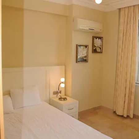 Gold 3+1 Penthouse With Free Aquapark Appartement Alanya