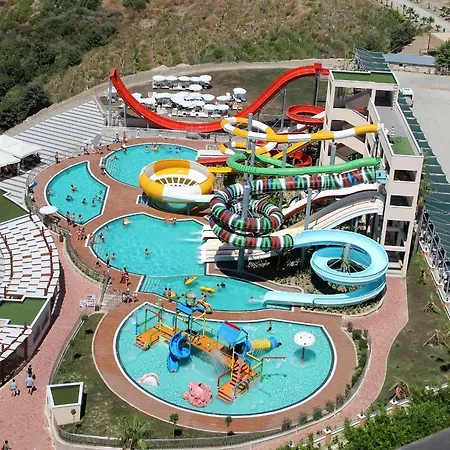 Gold 3+1 Penthouse With Free Aquapark