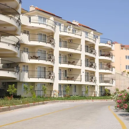 Gold 3+1 Penthouse With Free Aquapark Appartement Alanya